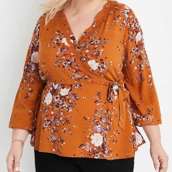 🍂CLEAROUT Gold Floral Crochet Wrap Top - Picture 1 of 11